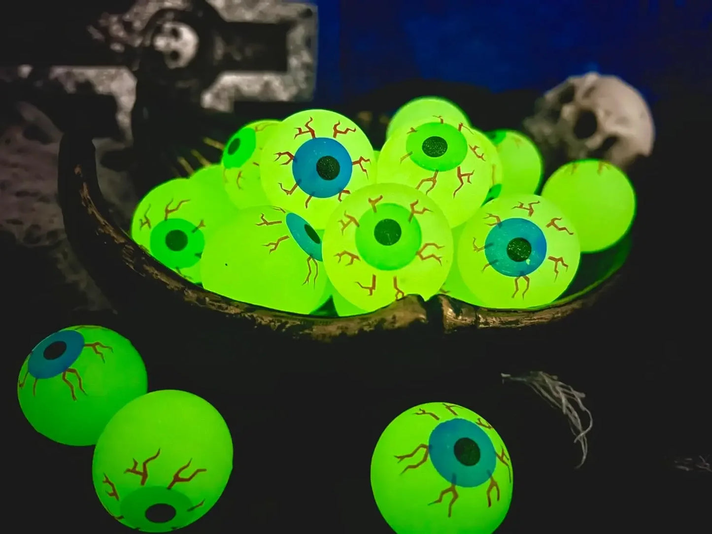 Glow in the Dark Eyeball Bouncy Balls